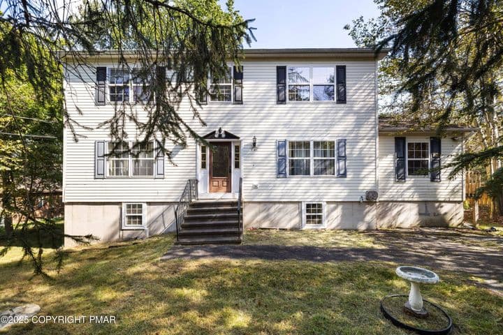 9839 Deerwood Drive