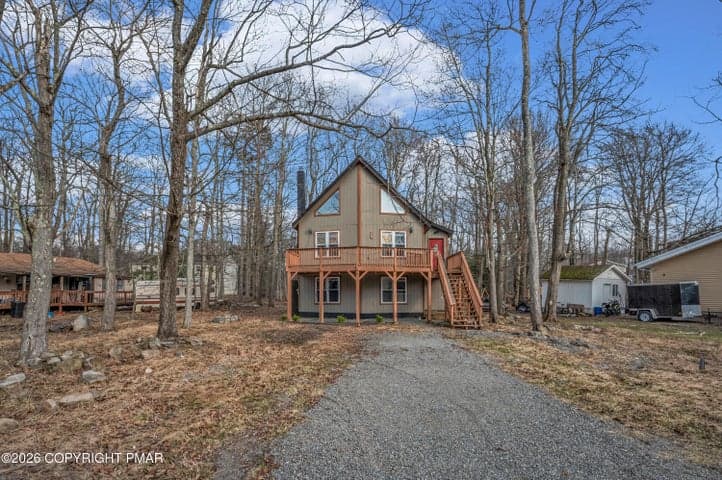 252 Greenbriar Circle