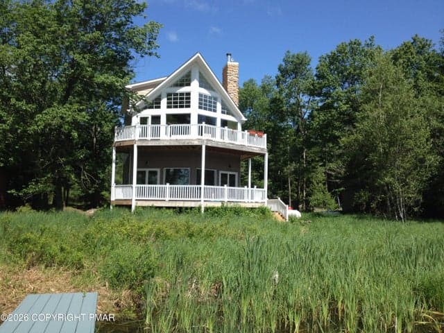 7648 Lake Shore Drive
