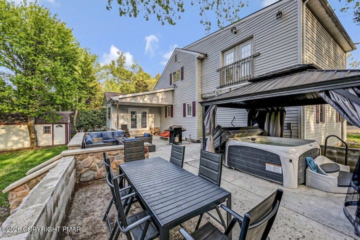 61 Chapman Circle