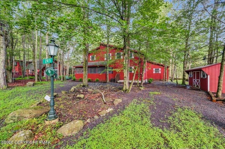 245 Tepee Circle