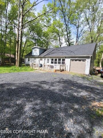 113 Lenape Trail