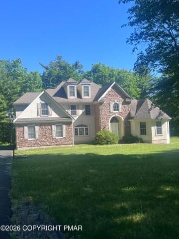 371 Joanne Court