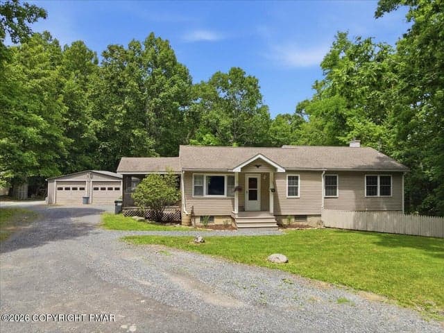 302 Dove Court, East Stroudsburg, PA 18302