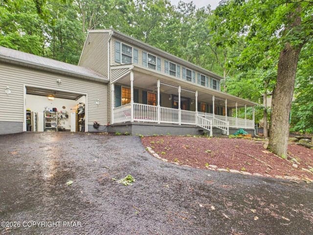 5390 Woodbridge Drive