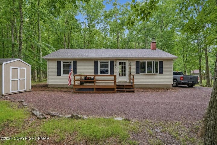 105 Lenape Trail