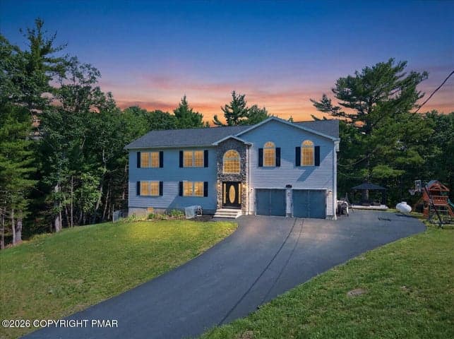 135 Tannebaum Way