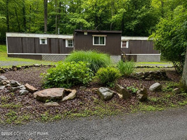 206 Winter Way