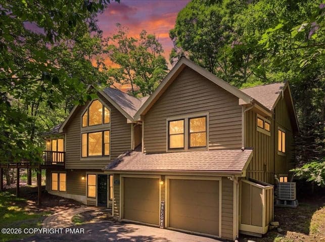 460 Spruce Drive, Tannersville, PA 18372