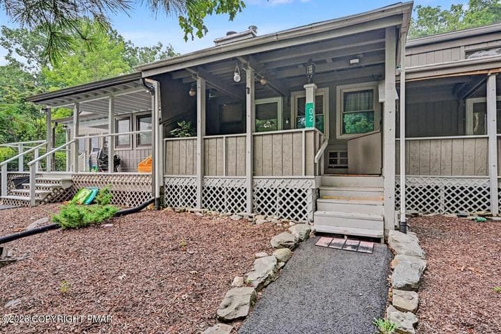 104 Condor Drive, Tamiment, PA 18371