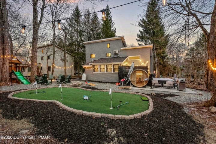 8499 Bumble Bee Way