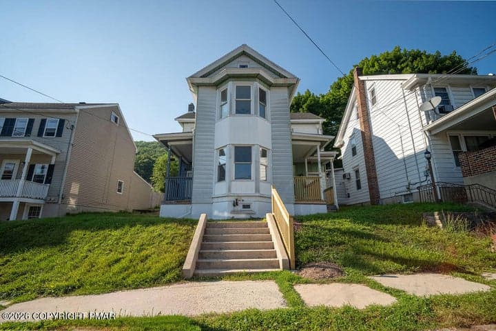 532 South Avenue