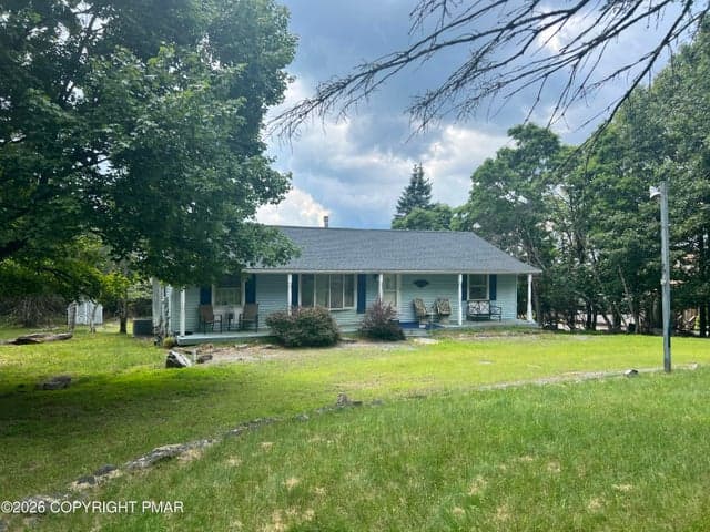 200 Dogwood Terrace