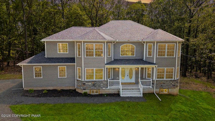 181 Whitetail Road, Henryville, PA 18332