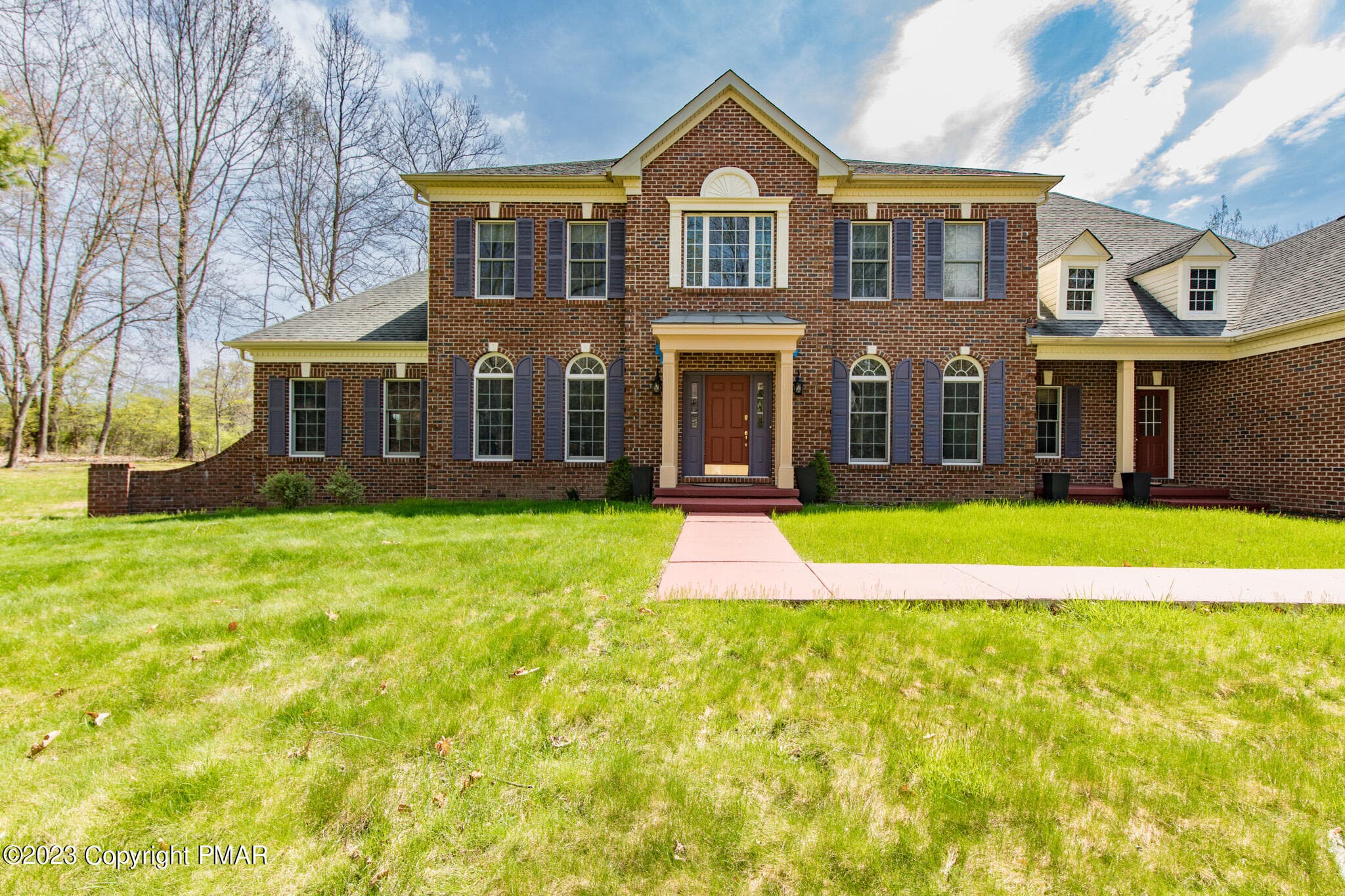 353 Great Bear Way Road, East Stroudsburg, PA 18302
