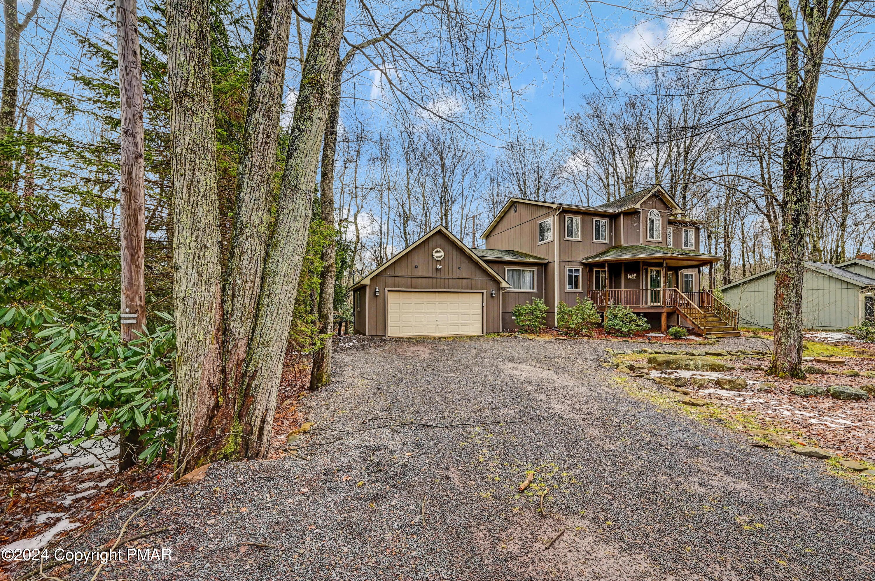 275 Tanglewood Drive, Pocono Pines, PA 18350