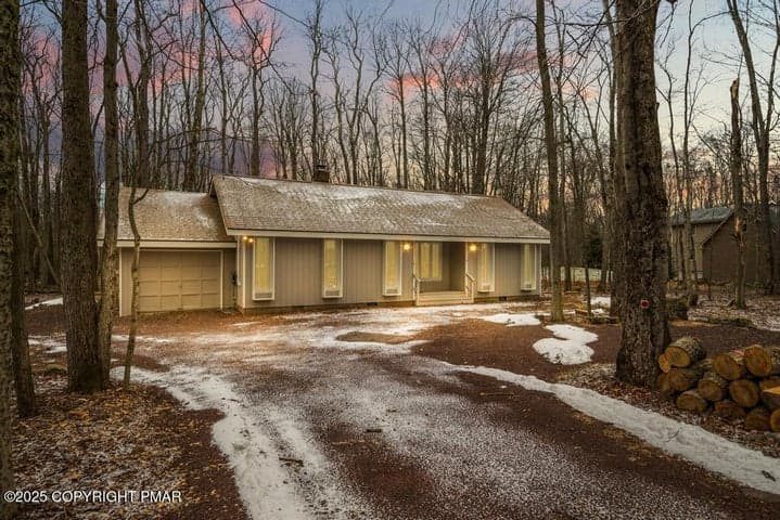 117 Outpost Way, Pocono Pines, PA 18350