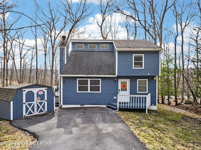 185 Salisbury Road, Bushkill, PA 18324