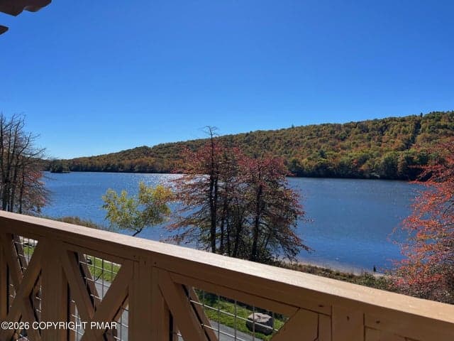 324 Hummingbird Way, Lake Harmony, PA 18624