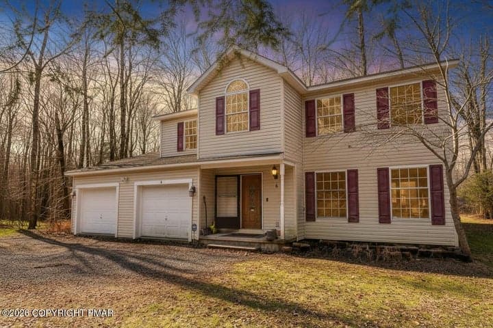 207 George Drive, Pocono Lake, PA 18347