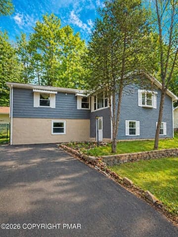 2231 Clearview Drive, East Stroudsburg, PA 18302