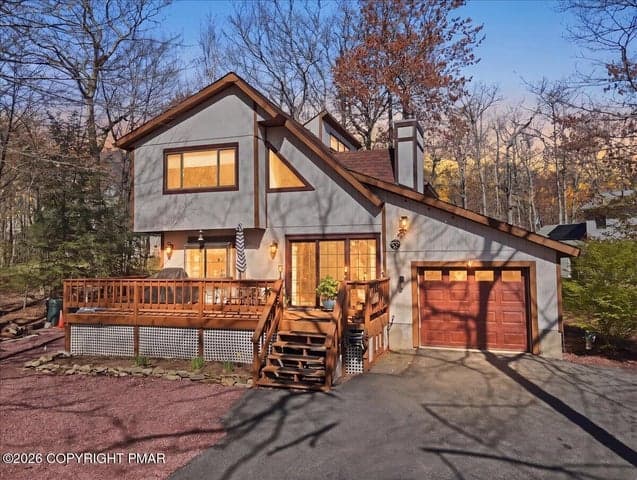 250 Sheridan Drive, Tobyhanna, PA 18466