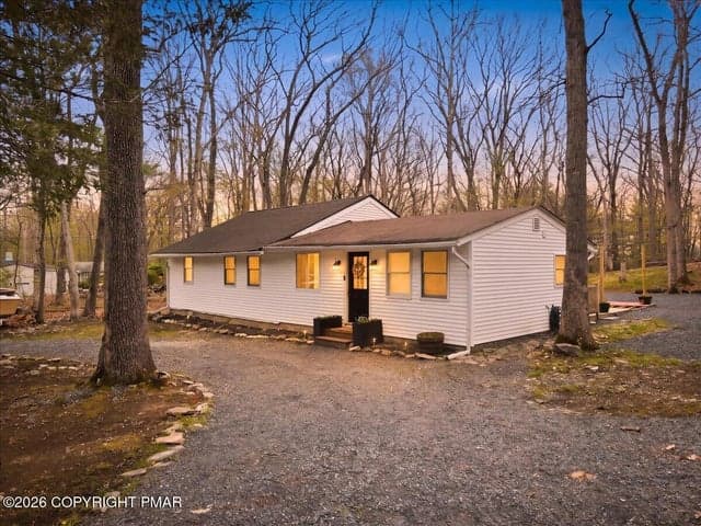 147 Rock Road, East Stroudsburg, PA 18302