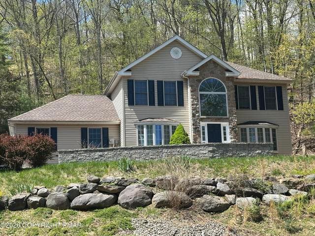 110 Osprey Court, East Stroudsburg, PA 18301