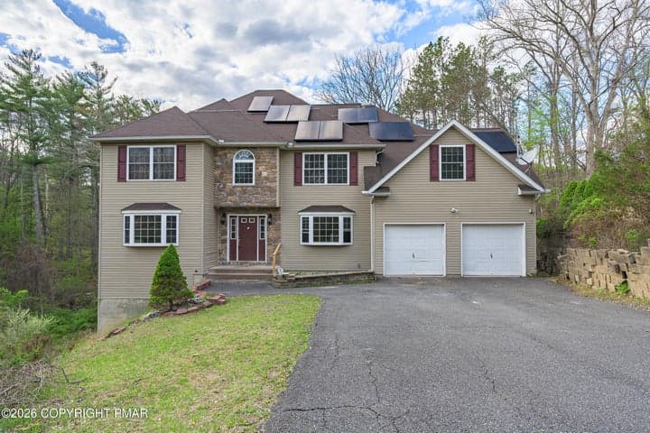 101 Kimball Court, East Stroudsburg, PA 18302
