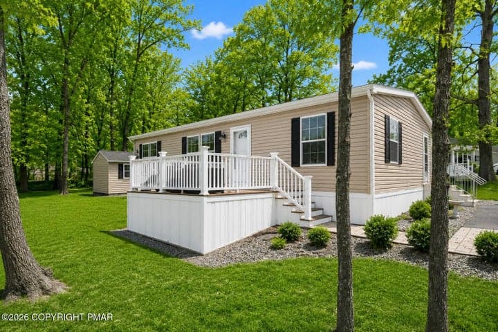 7804 Dougherty Drive, East Stroudsburg, PA 18302
