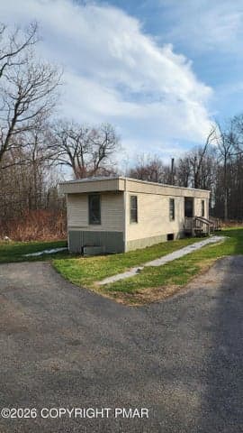 4122 White Rock Lane, Tobyhanna, PA 18466