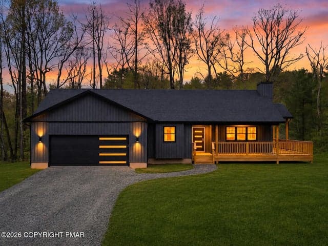 399 Stony Mountain Road, Albrightsville, PA 18210