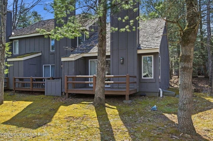 16 Slalom, White Haven, PA 18661