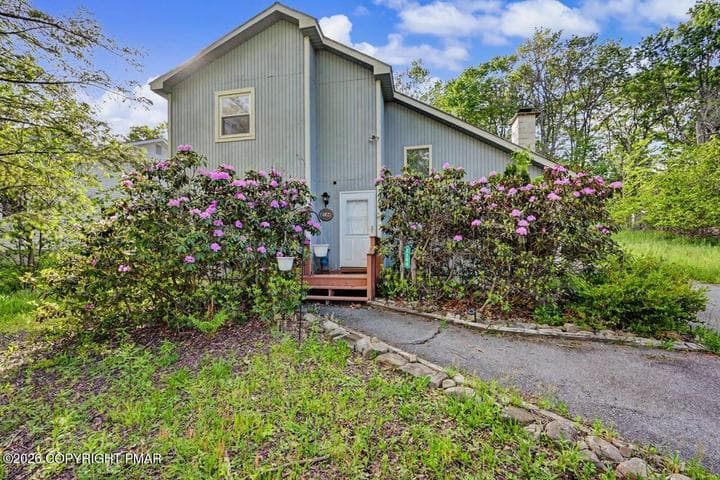 2144 Onondaga Way, Tobyhanna, PA 18466