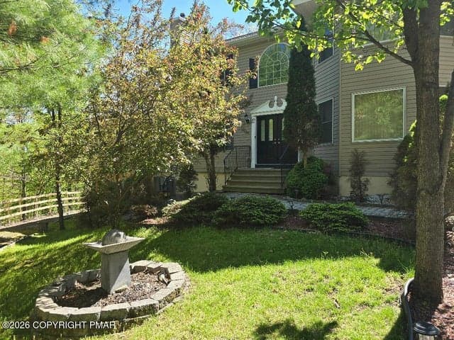 519 Norman Court, East Stroudsburg, PA 18302