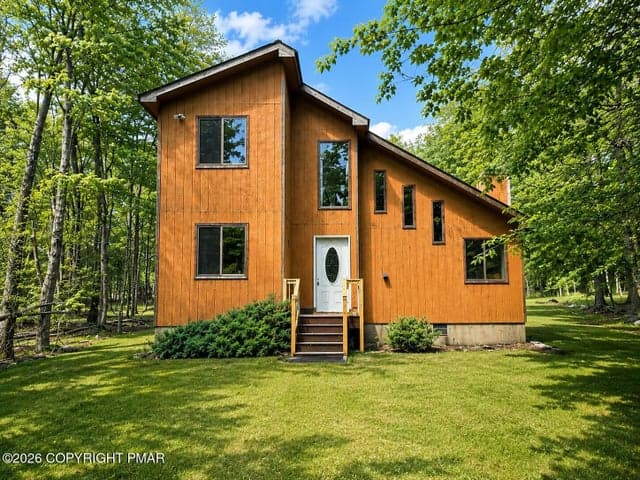 1010 Ojibwa Trail, Gouldsboro, PA 18424