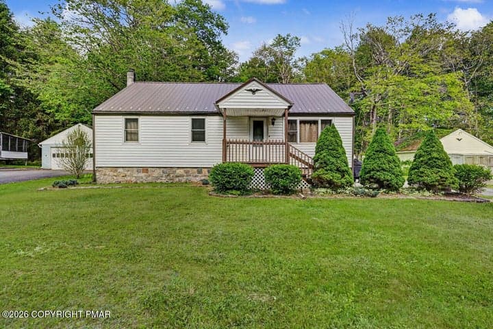 1118 Pope Road, Tobyhanna, PA 18466