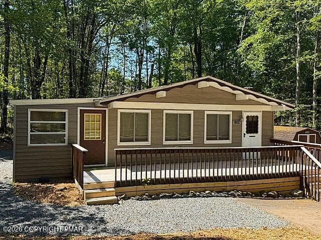 241 Champlain Drive, Tobyhanna, PA 18466