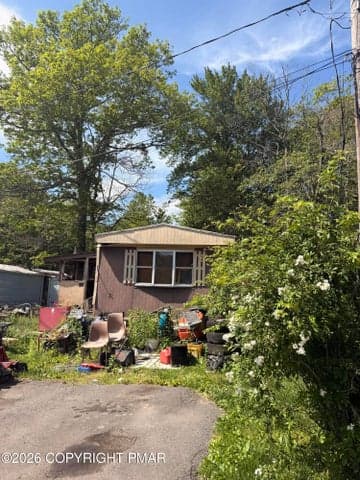 4116 White Rock Lane, Tobyhanna, PA 18466