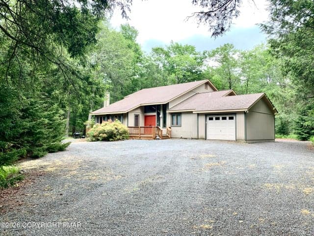 129 Sawmill Road, Pocono Lake, PA 18347