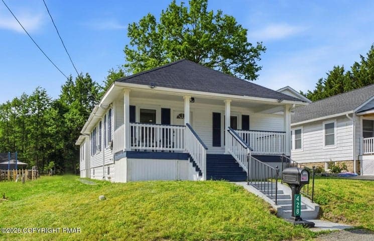 428 Shook Avenue, Stroudsburg, PA 18360