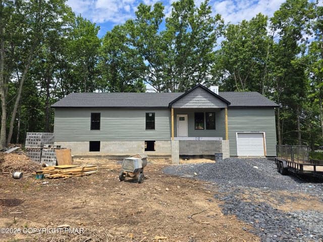 608 Gandolf, Tamiment, PA 18371