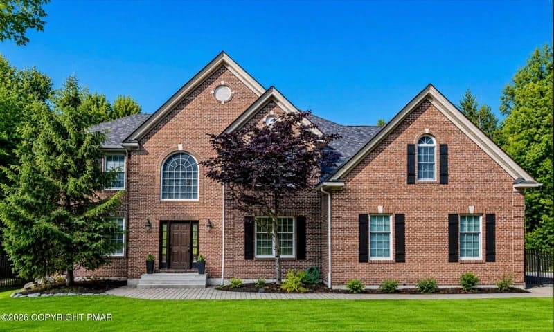 155 Chase Road, Stroudsburg, PA 18360