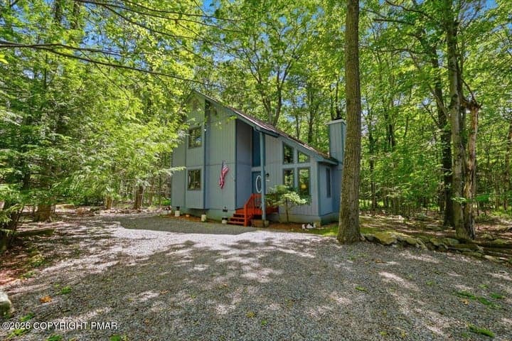 2127 Onondaga Way, Tobyhanna, PA 18466