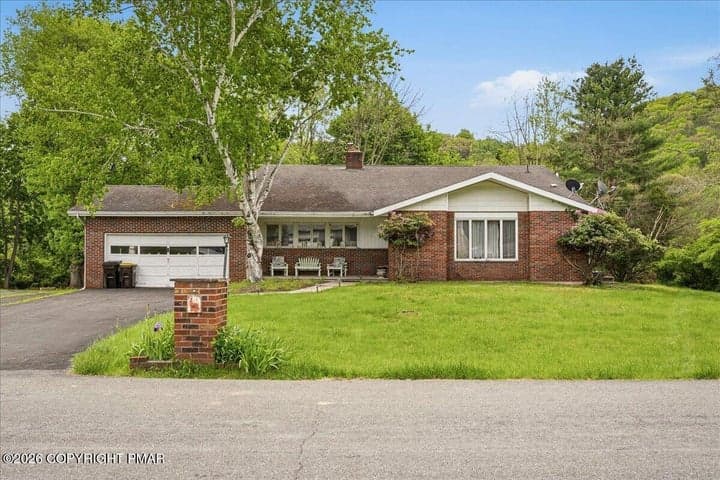 310 Albert Road, Stroudsburg, PA 18360