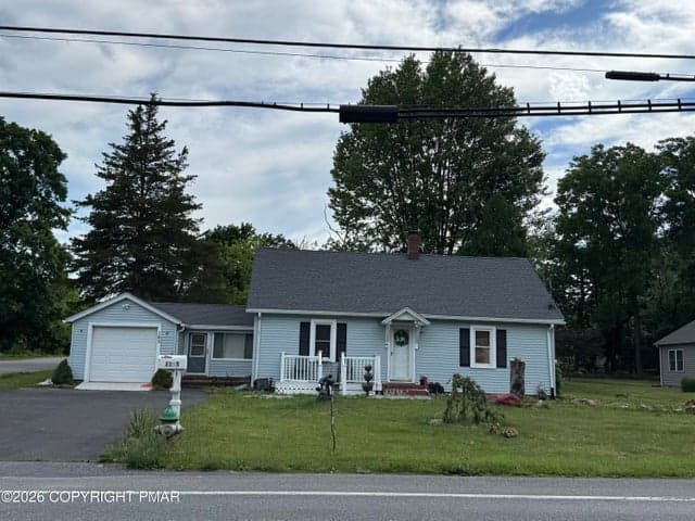2165 N 5th Street, Stroudsburg, PA 18360